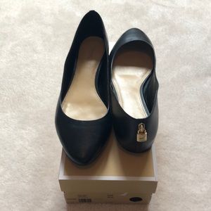 Michael Kors Black leather “Mira” flats Sz 11